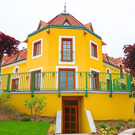 Hotel Roemerstein Fürstenfeld 外观 照片