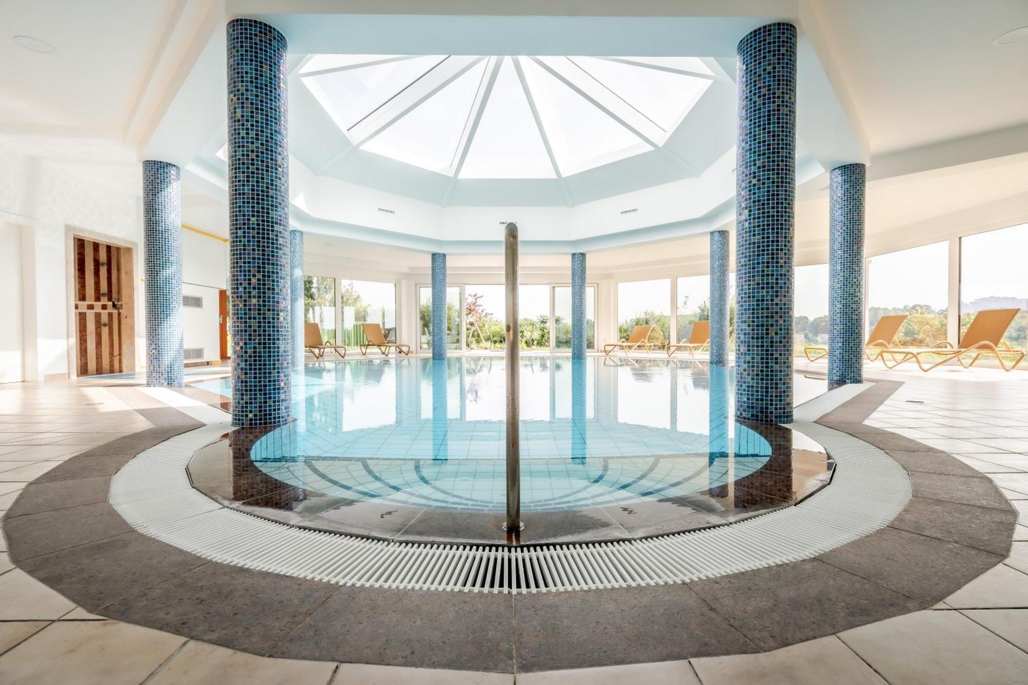 Hotel Roemerstein Fürstenfeld 外观 照片